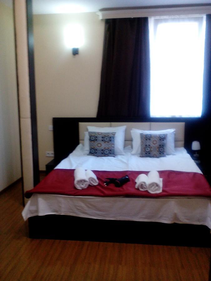 Hotel White Neptun Georgia Tbilisi ภายนอก รูปภาพ